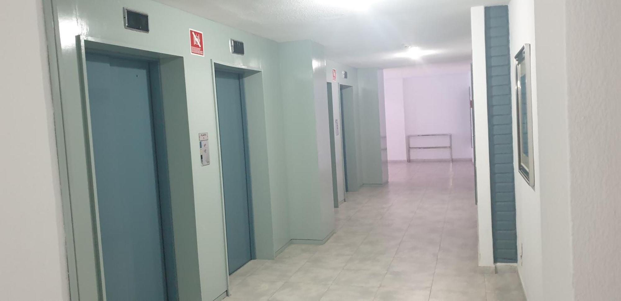 Estudiotel 95 Centro Alicante Bagian luar foto